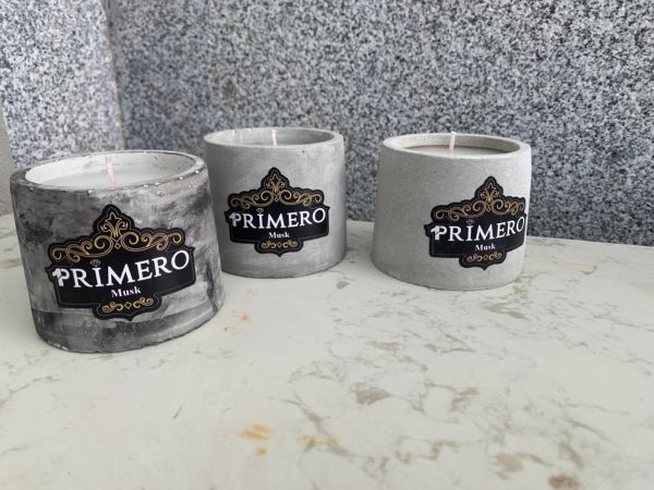 ⁦סט נרות ריחניים מבטון עם מגש מעוצב⁩ – תמונה ⁦3⁩